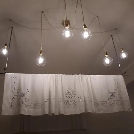 לינה וארוחת בוקר Corte Campanile קאסאנו דלה מורג'ה